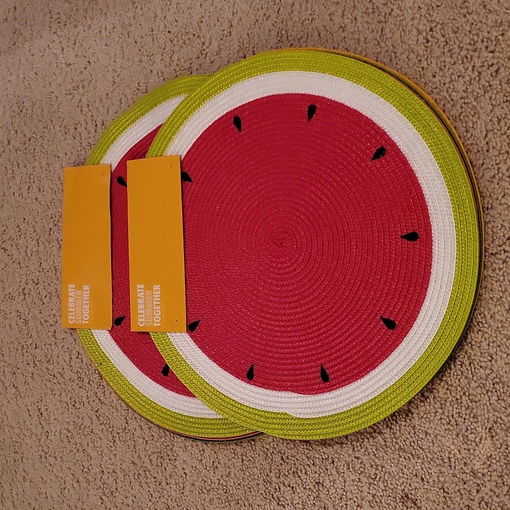 (2) 4 packs of summer placemats